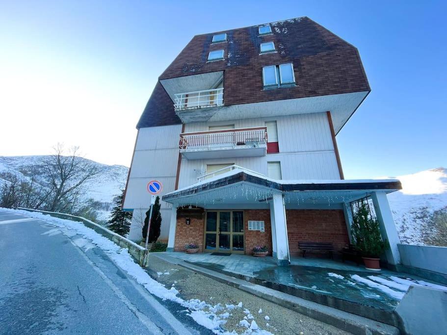 150M Dalle Piste - Parcheggio Gratis Artesina Exterior foto
